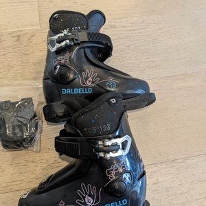 Like New Dalbello Kids Ski Boots (18.5)